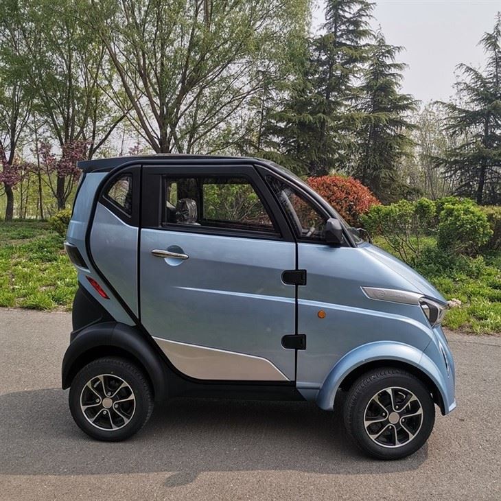 Low Speed Mini Electric Vehicle Small Car For Daily Travel